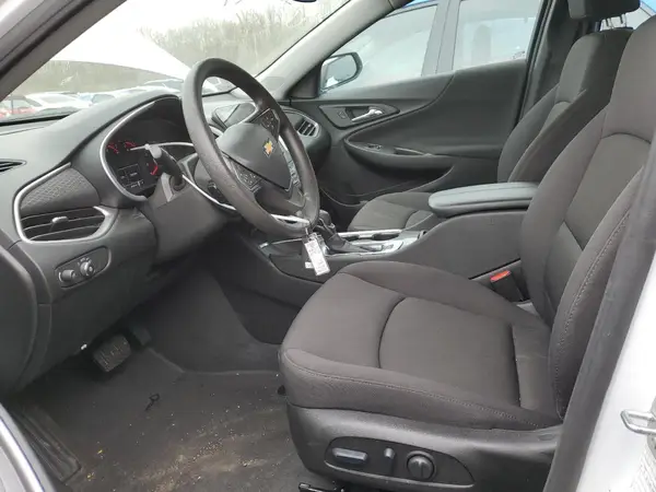 2024 CHEVROLET MALIBU auction photo 7