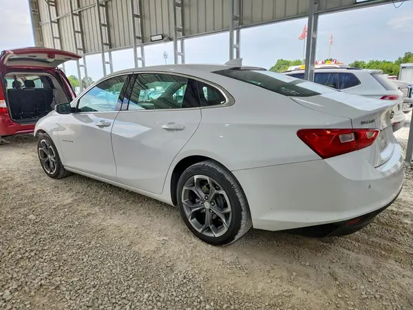 1G1ZD5ST0RF177490 2024 CHEVROLET MALIBU - Image 2