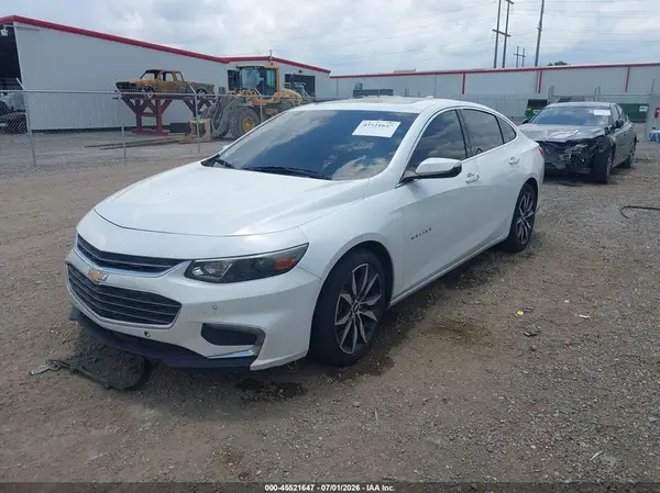 1G1ZD5ST1JF102978 2018 CHEVROLET MALIBU - Image 2