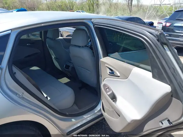 1G1ZD5ST1JF106030 2018 CHEVROLET MALIBU - Image 8