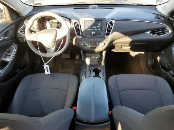 1G1ZD5ST1JF109025 2018 CHEVROLET MALIBU - Image 8