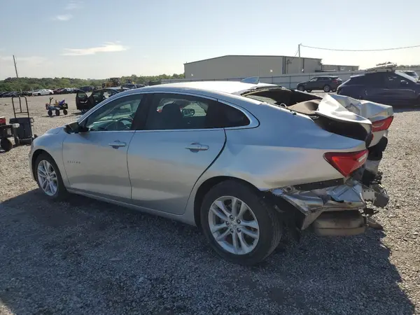 1G1ZD5ST1JF110580 2018 CHEVROLET MALIBU - Image 2