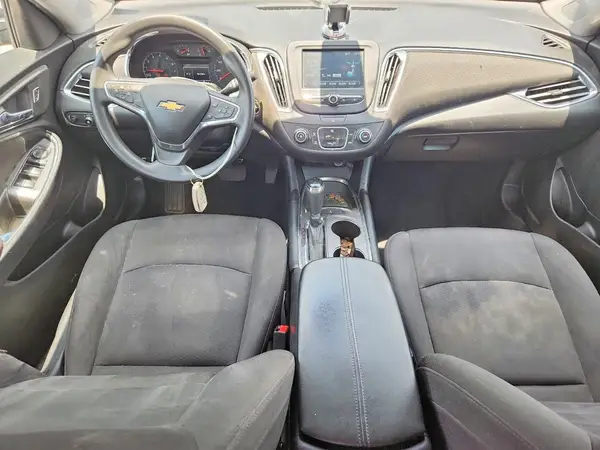 1G1ZD5ST1JF111390 2018 CHEVROLET MALIBU - Image 8