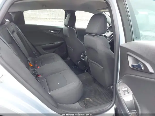 1G1ZD5ST1JF113740 2018 CHEVROLET MALIBU - Image 8