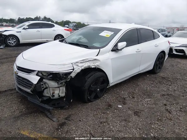 1G1ZD5ST1JF122776 2018 CHEVROLET MALIBU - Image 2