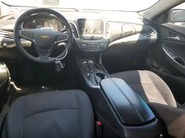 1G1ZD5ST1JF123068 2018 CHEVROLET MALIBU - Image 8