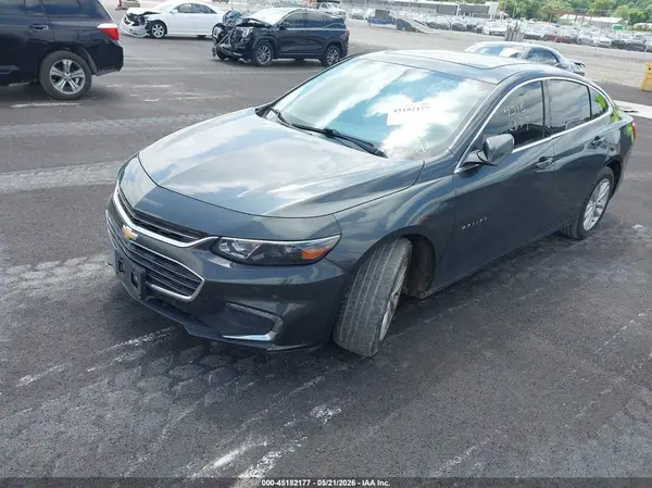 1G1ZD5ST1JF123233 2018 CHEVROLET MALIBU - Image 2