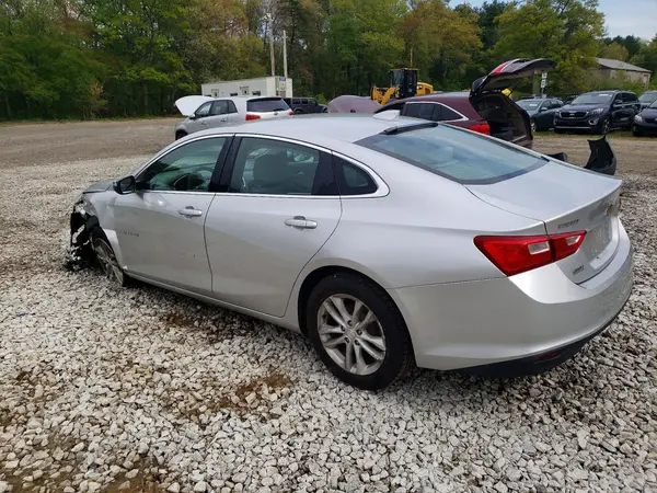 1G1ZD5ST1JF123796 2018 CHEVROLET MALIBU - Image 2