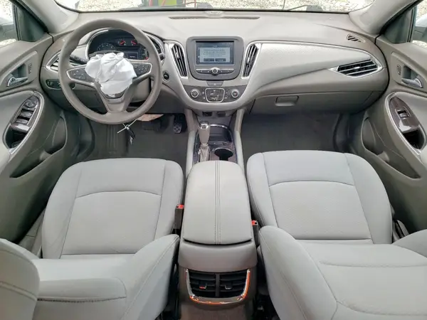 1G1ZD5ST1JF123796 2018 CHEVROLET MALIBU - Image 8