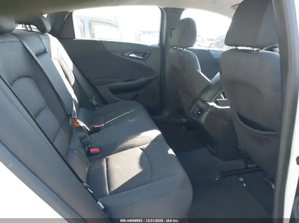 1G1ZD5ST1JF136354 2018 CHEVROLET MALIBU - Image 8