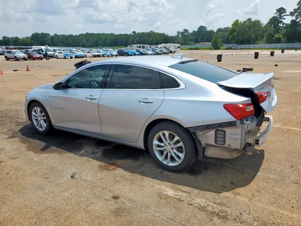 1G1ZD5ST1JF137665 2018 CHEVROLET MALIBU - Image 2