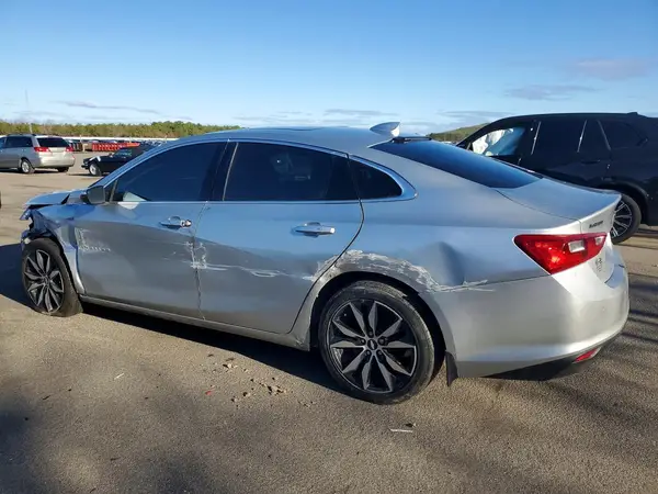 1G1ZD5ST1JF137746 2018 CHEVROLET MALIBU - Image 2