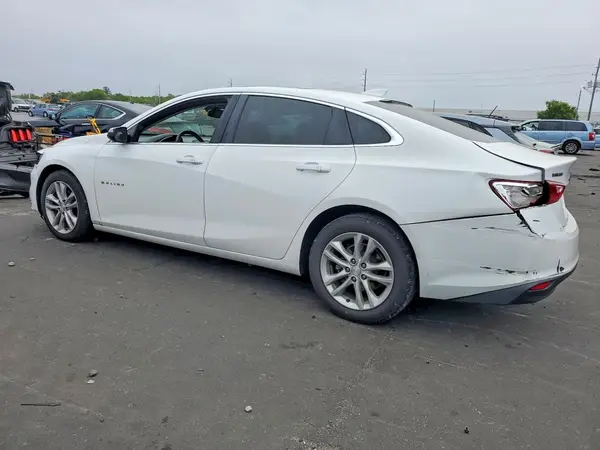 1G1ZD5ST1JF138816 2018 CHEVROLET MALIBU - Image 2