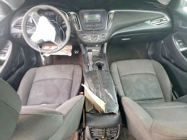 1G1ZD5ST1JF141120 2018 CHEVROLET MALIBU - Image 8