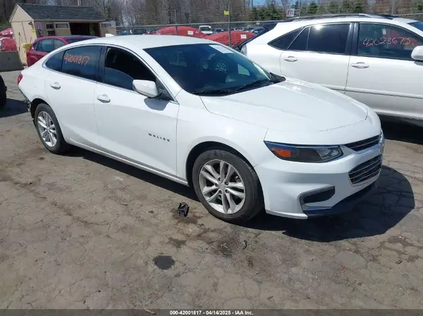 1G1ZD5ST1JF142770 2018 CHEVROLET MALIBU - Image 1