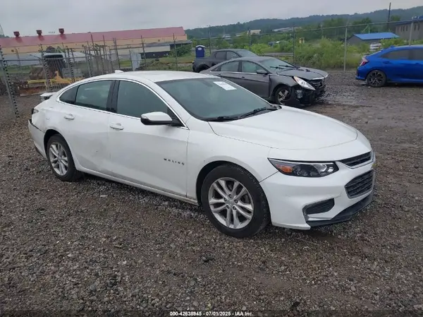 1G1ZD5ST1JF145717 2018 CHEVROLET MALIBU - Image 1