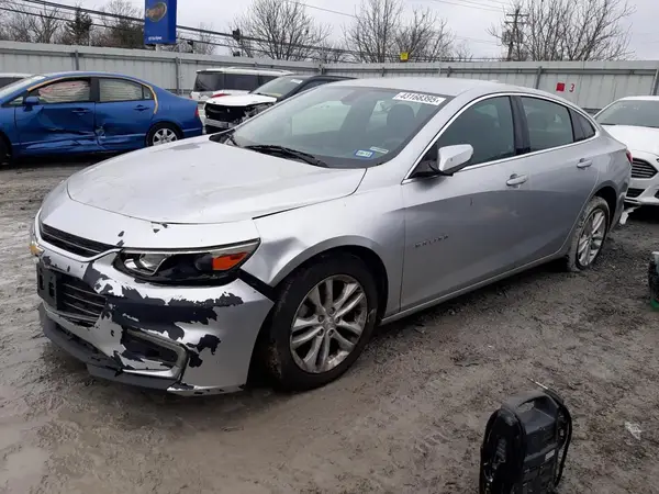1G1ZD5ST1JF146480 2018 CHEVROLET MALIBU - Image 1