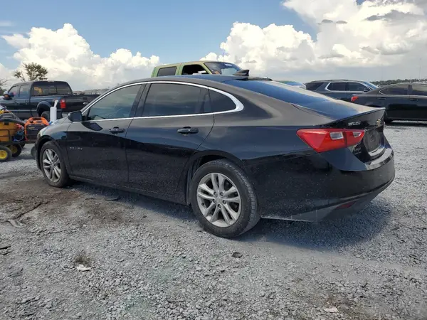 1G1ZD5ST1JF153669 2018 CHEVROLET MALIBU - Image 2