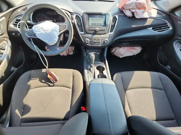 1G1ZD5ST1JF155941 2018 CHEVROLET MALIBU - Image 8