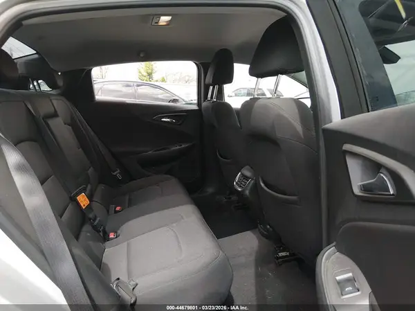 1G1ZD5ST1JF157138 2018 CHEVROLET MALIBU - Image 8