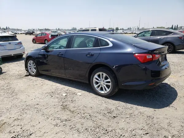 1G1ZD5ST1JF157396 2018 CHEVROLET MALIBU - Image 2