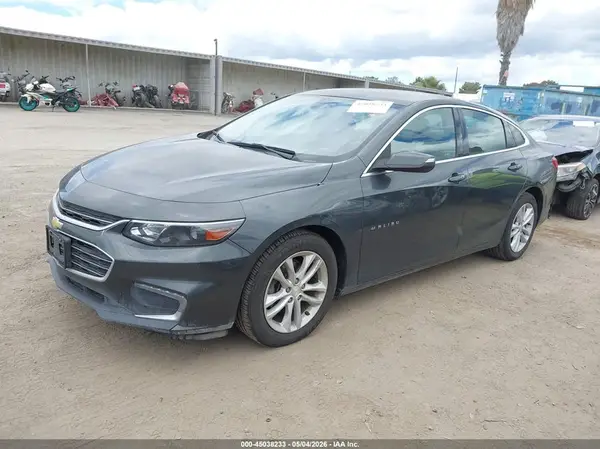 1G1ZD5ST1JF157639 2018 CHEVROLET MALIBU - Image 2