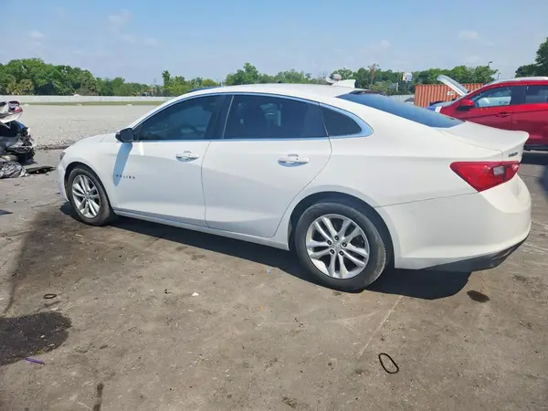 1G1ZD5ST1JF163053 2018 CHEVROLET MALIBU - Image 2