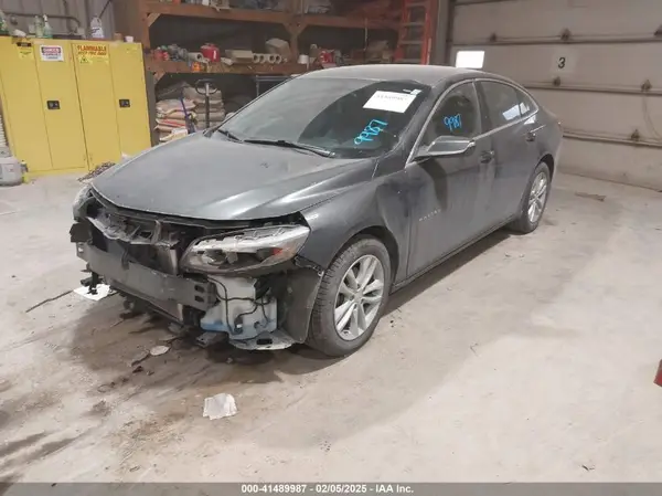 1G1ZD5ST1JF163506 2018 CHEVROLET MALIBU - Image 2