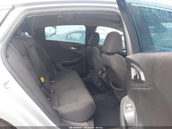 1G1ZD5ST1JF165028 2018 CHEVROLET MALIBU - Image 8