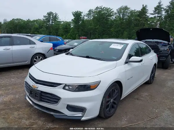 1G1ZD5ST1JF167703 2018 CHEVROLET MALIBU - Image 2
