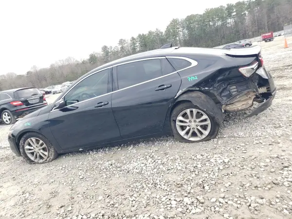 1G1ZD5ST1JF173811 2018 CHEVROLET MALIBU - Image 2