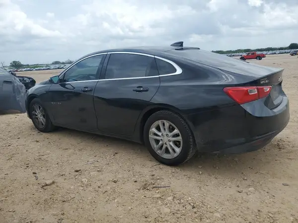 1G1ZD5ST1JF176031 2018 CHEVROLET MALIBU - Image 2