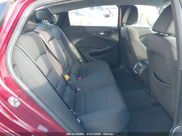 1G1ZD5ST1JF176224 2018 CHEVROLET MALIBU - Image 8