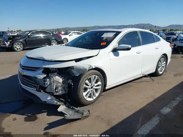 1G1ZD5ST1JF178197 2018 CHEVROLET MALIBU - Image 2