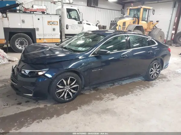 1G1ZD5ST1JF180158 2018 CHEVROLET MALIBU - Image 2