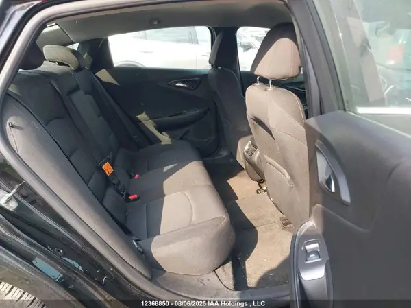 1G1ZD5ST1JF182945 2018 CHEVROLET MALIBU - Image 8