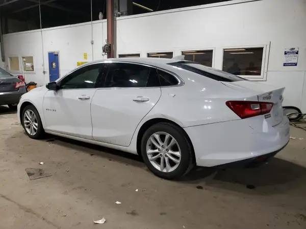 1G1ZD5ST1JF185473 2018 CHEVROLET MALIBU - Image 2