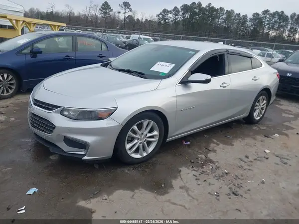 1G1ZD5ST1JF187644 2018 CHEVROLET MALIBU - Image 2