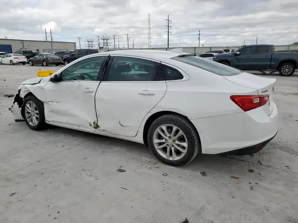 1G1ZD5ST1JF192732 2018 CHEVROLET MALIBU - Image 2