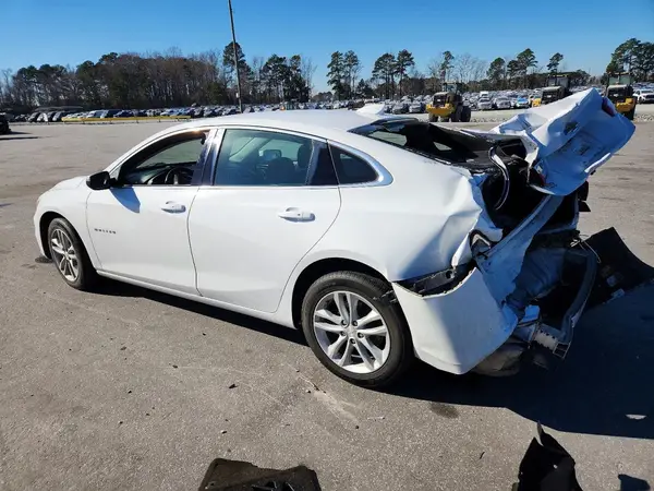 1G1ZD5ST1JF193539 2018 CHEVROLET MALIBU - Image 2