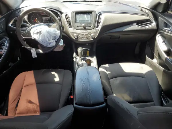 1G1ZD5ST1JF195646 2018 CHEVROLET MALIBU - Image 8