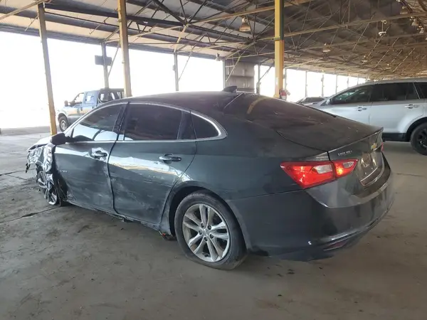 1G1ZD5ST1JF196764 2018 CHEVROLET MALIBU - Image 2