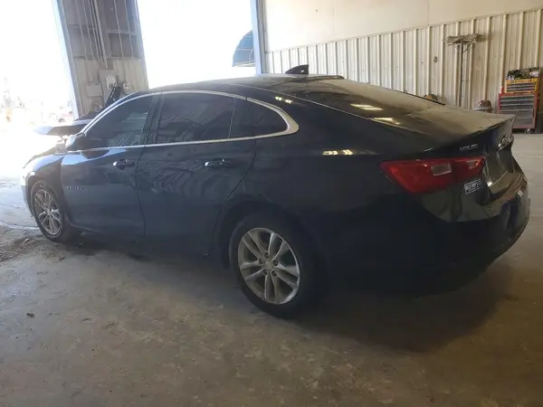 1G1ZD5ST1JF197221 2018 CHEVROLET MALIBU - Image 2