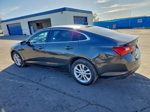 1G1ZD5ST1JF201249 2018 CHEVROLET MALIBU - Image 2