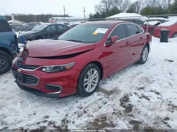 1G1ZD5ST1JF201638 2018 CHEVROLET MALIBU - Image 2