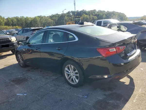 1G1ZD5ST1JF204121 2018 CHEVROLET MALIBU - Image 2