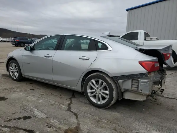 1G1ZD5ST1JF205589 2018 CHEVROLET MALIBU - Image 2