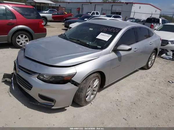 1G1ZD5ST1JF206774 2018 CHEVROLET MALIBU - Image 2
