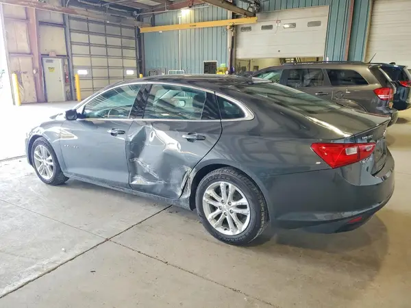 1G1ZD5ST1JF214423 2018 CHEVROLET MALIBU - Image 2