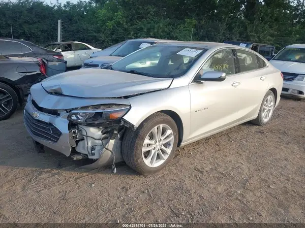 1G1ZD5ST1JF223655 2018 CHEVROLET MALIBU - Image 2